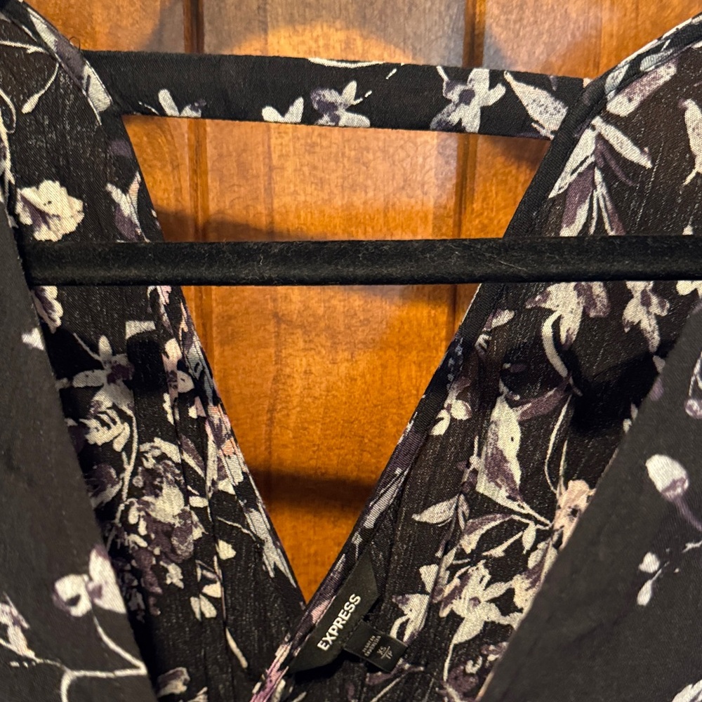 Express Black Floral Long Sleeve Blouse - Picture 3 of 8